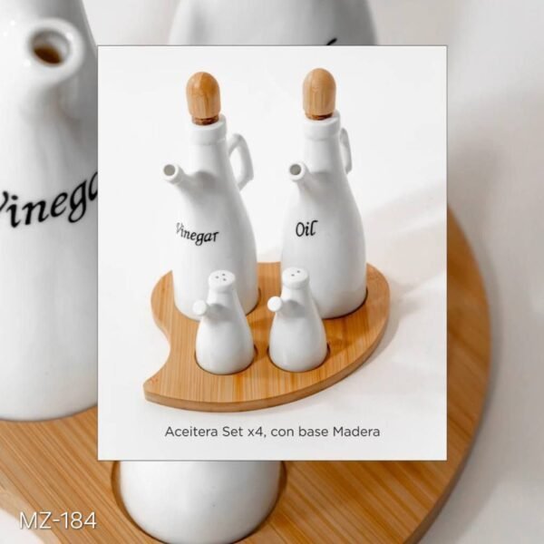 photo_2025-10-10_21-11-08 طقم من 4 قطع للزيت و الخل مع قاعدة من خشب البامبو